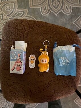Labubu "Pin For Love" N-& Series, Includes EVERYTHING!
